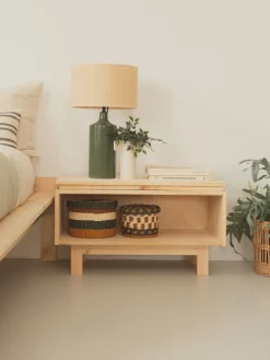 Muebles LUFE Mesitas De Noche|Mesitas De Noche^AIKA mesita de noche 78x44