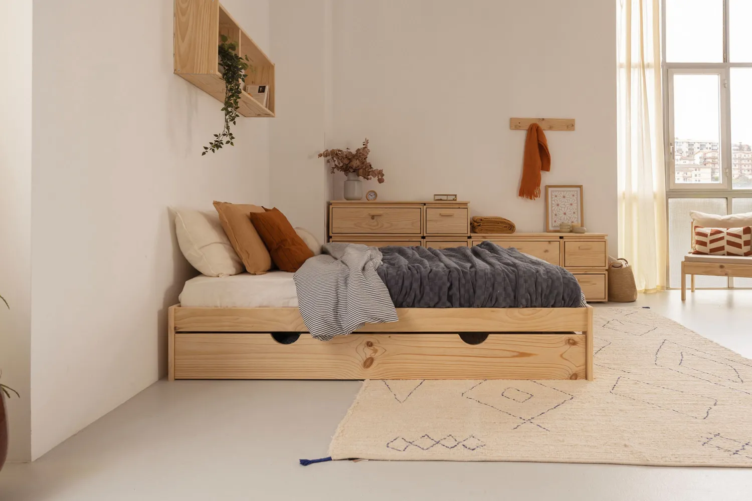 Muebles LUFE Camas 135|Camas Dobles Con Cajones^BASO cama doble 135 con 1 cajón