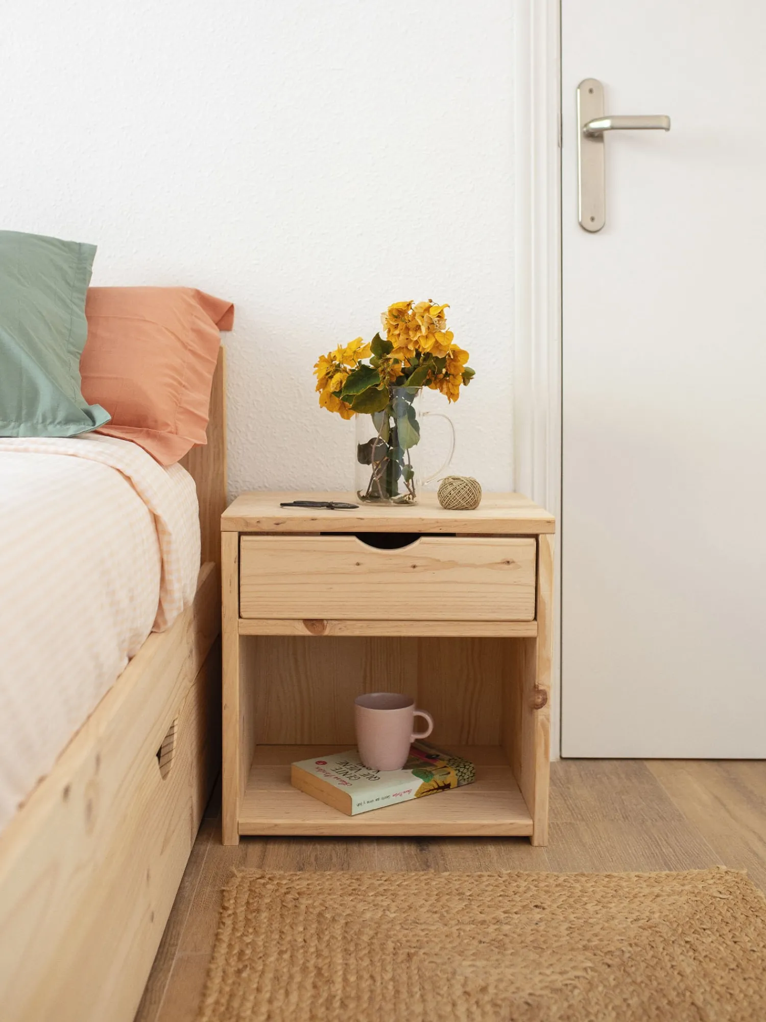 Muebles LUFE Mesitas De Noche|Mesitas De Noche^GAU mesita de noche con cajón