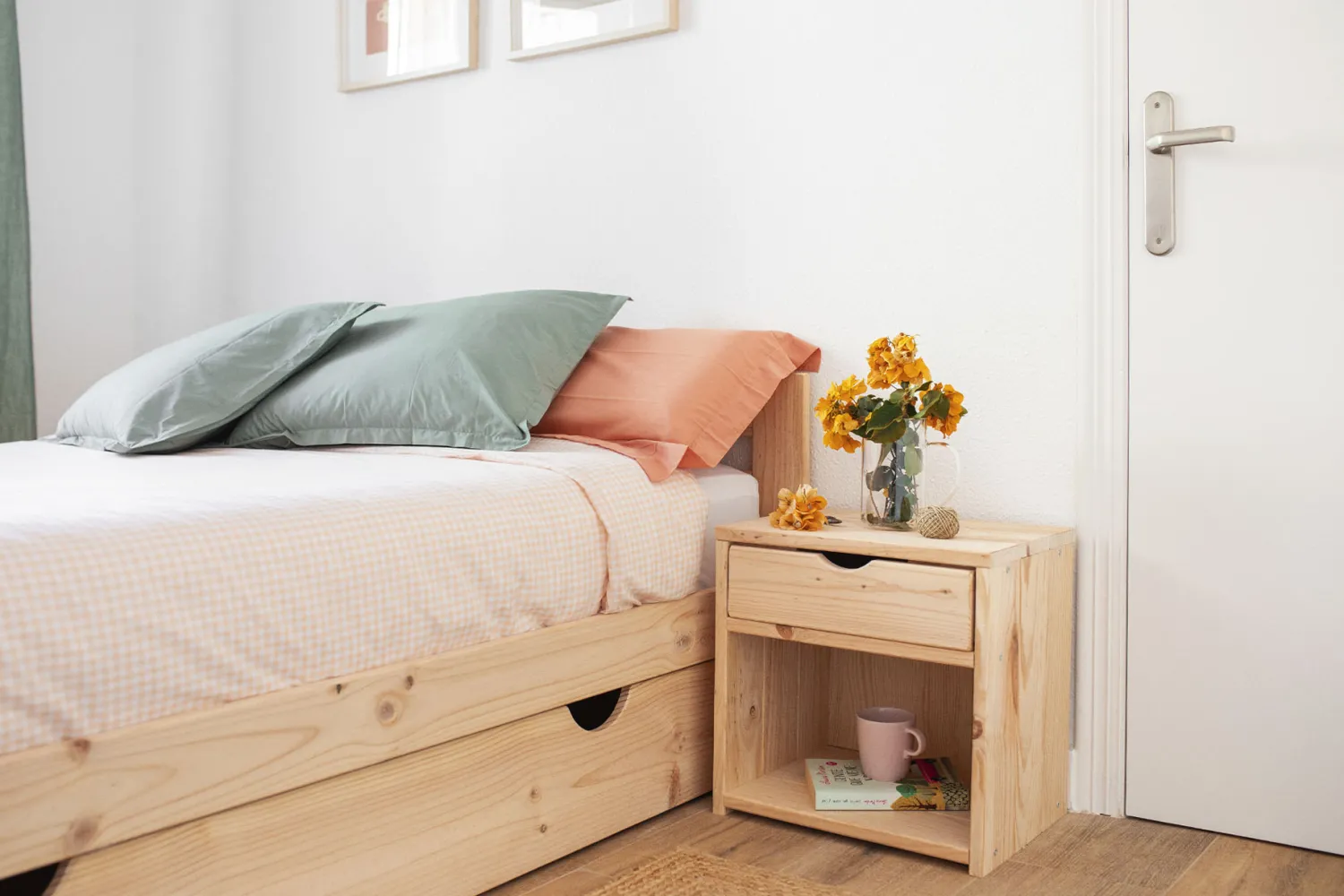 Muebles LUFE Mesitas De Noche|Mesitas De Noche^GAU mesita de noche con cajón