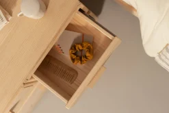 Muebles LUFE Mesitas De Noche|Mesitas De Noche^LIBE mesita de noche con 3 cajones 78x49