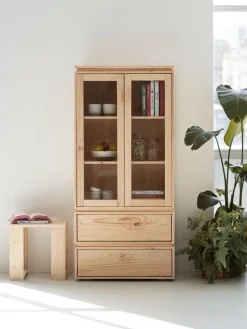 Muebles LUFE Vitrinas^LIBE vitrina con 2 cajones 78x171