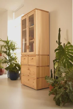 Muebles LUFE Vitrinas^LIBE vitrina con 4 cajones 78x198