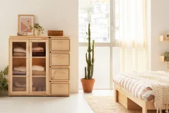 Muebles LUFE Vitrinas^LIBE vitrina con cajonera 117x115