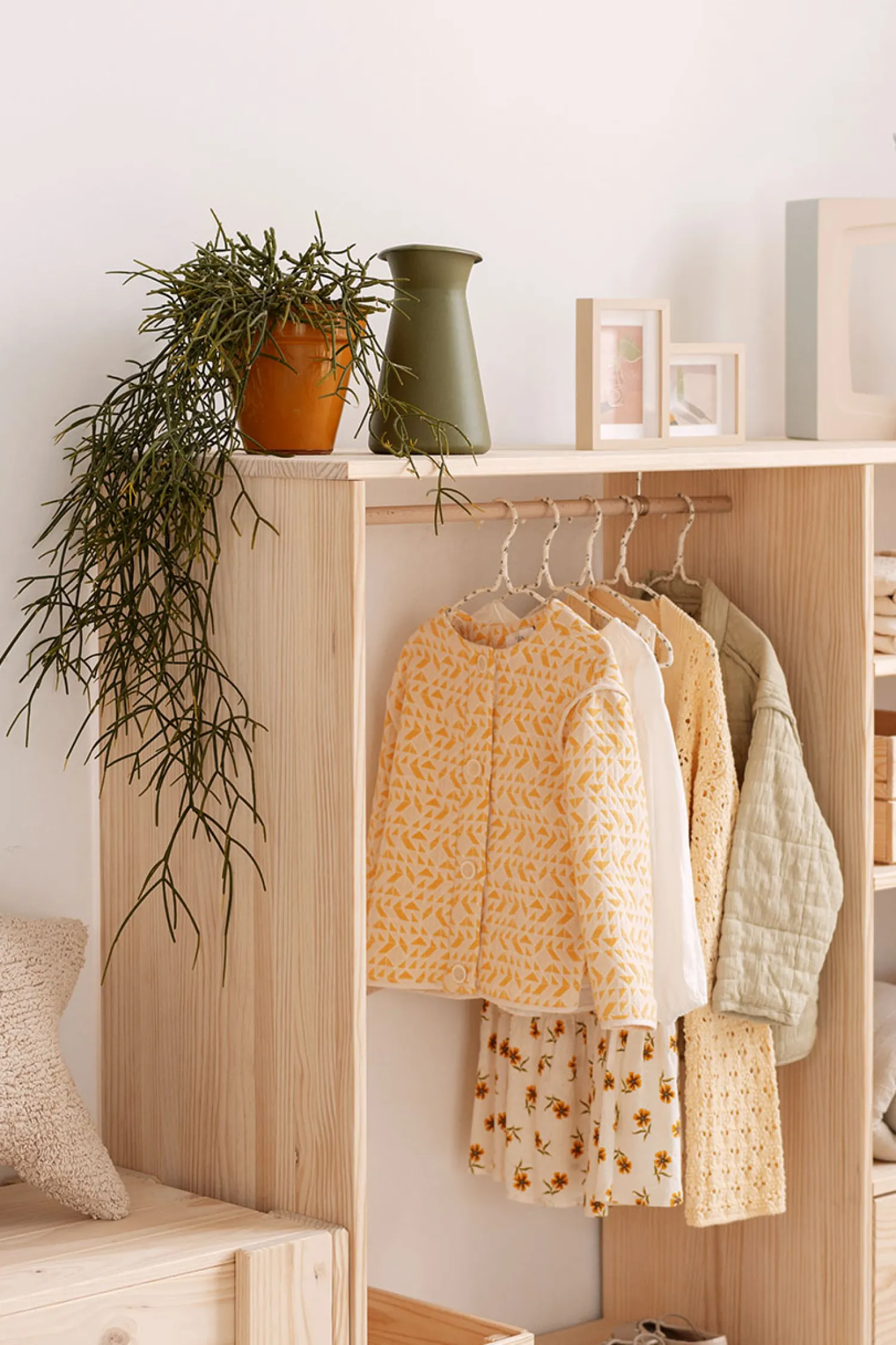 Muebles LUFE Armarios Y Alacenas^MONTESSORI armario infantil abierto con cajón