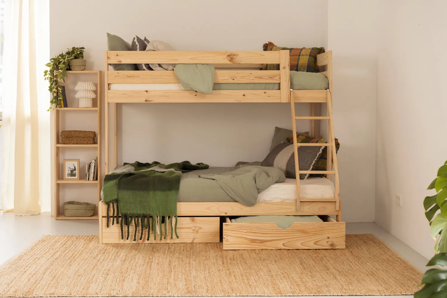 Muebles LUFE Literas Triples^TRIOLO litera triple 140 con 2 cajones